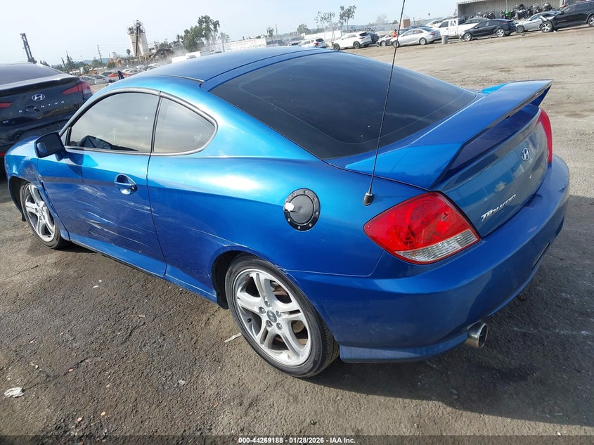 2005 HYUNDAI TIBURON auction photo 3