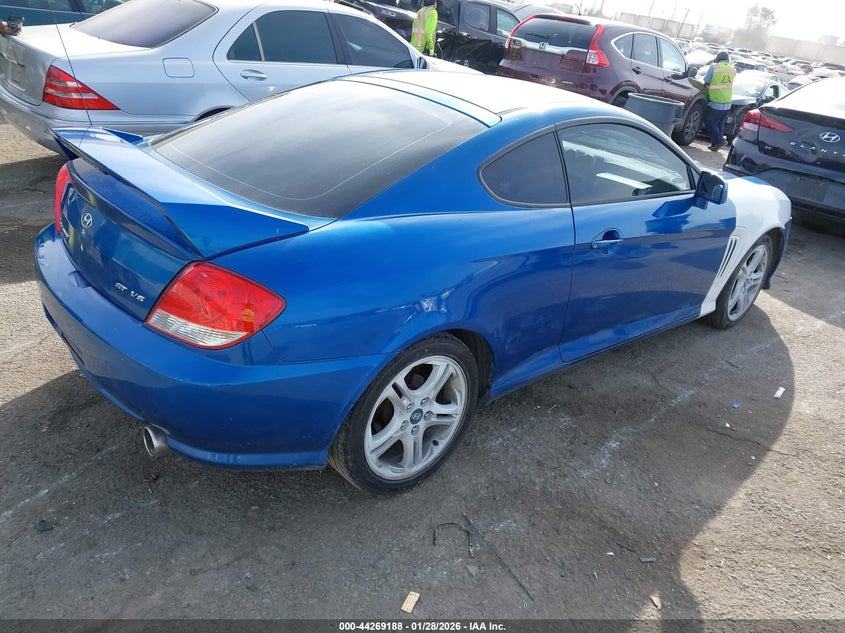 2005 HYUNDAI TIBURON auction photo 4