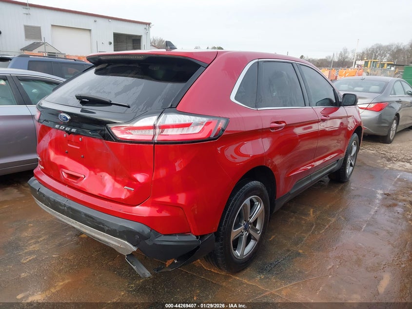 2022 Ford Edge Sel