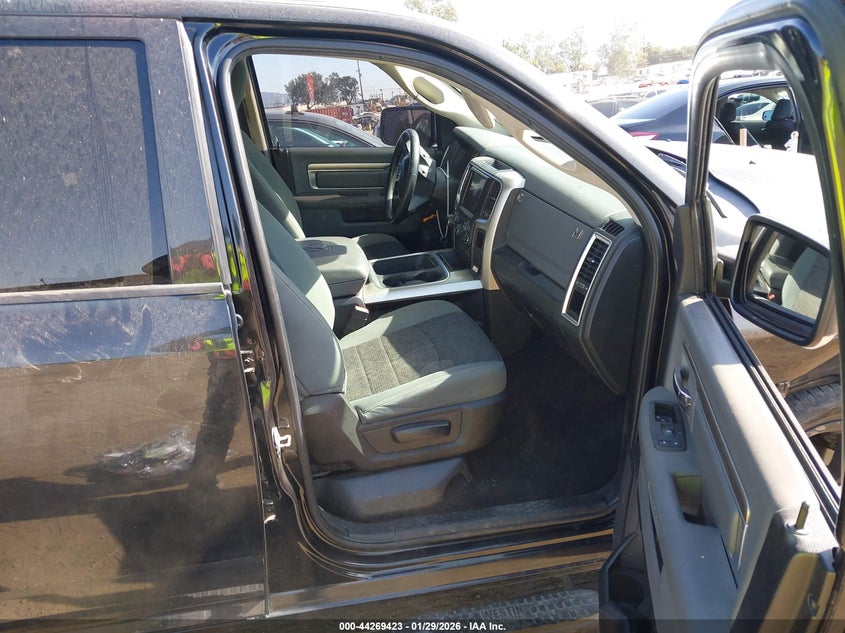 2019 Ram 1500 Classic Big Horn 4X2 6'4 Box