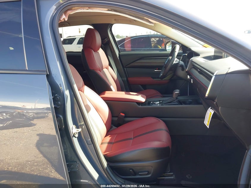 2025 Mazda Cx-50 Hybrid Premium Plus Package