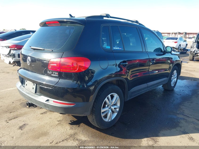 2015 Volkswagen Tiguan S