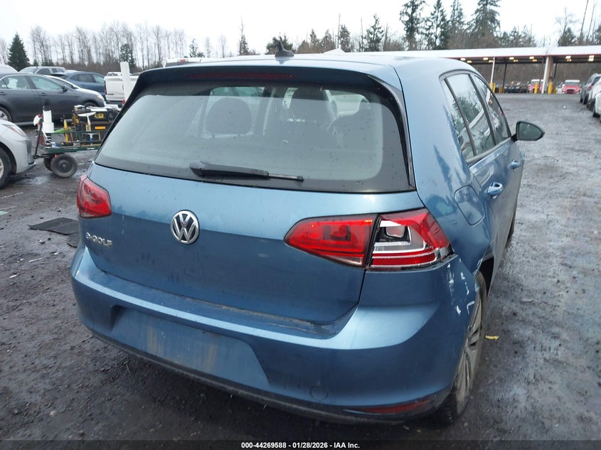 2016 Volkswagen E-Golf Se