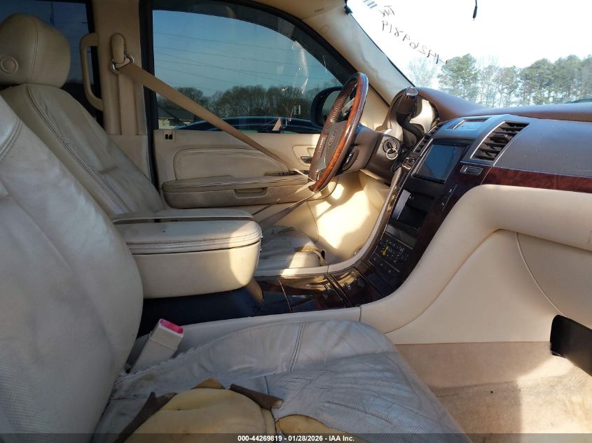 2007 Cadillac Escalade Standard