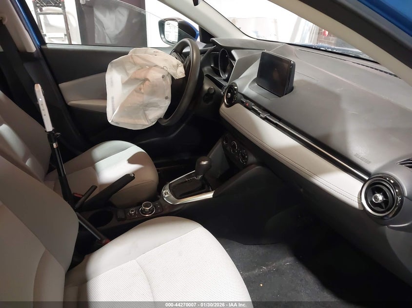 2019 Toyota Yaris Le