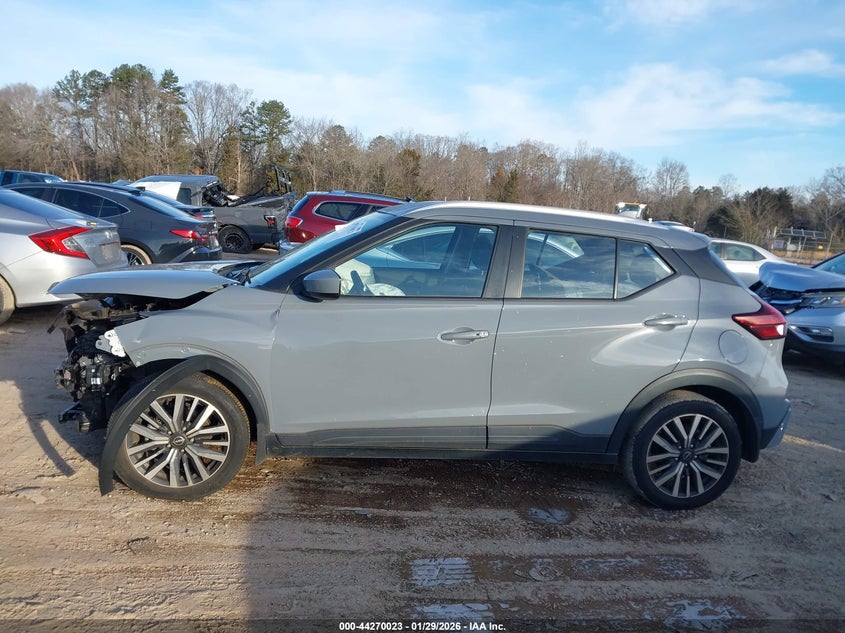 2023 Nissan Kicks Sv Xtronic Cvt VIN: 3N1CP5CV6PL481403 Lot: 44270023