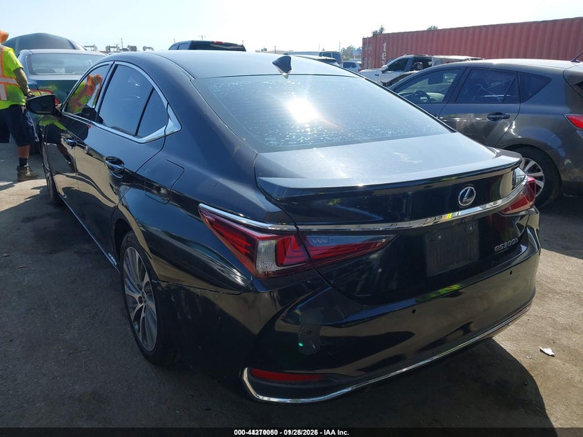 2021 LEXUS ES SEDAN 2.5L 4