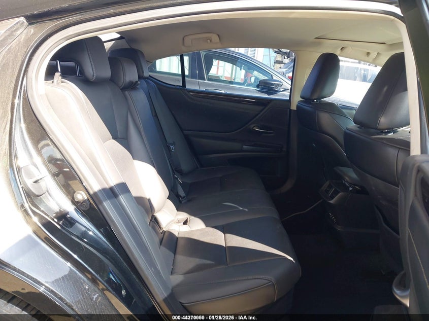 2021 LEXUS ES SEDAN 2.5L 4