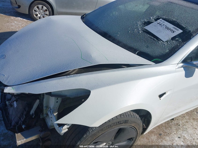 VIN 5YJ3E1EB2KF493425 2019 TESLA MODEL 3 LONG RANGE/PERFORMANCE