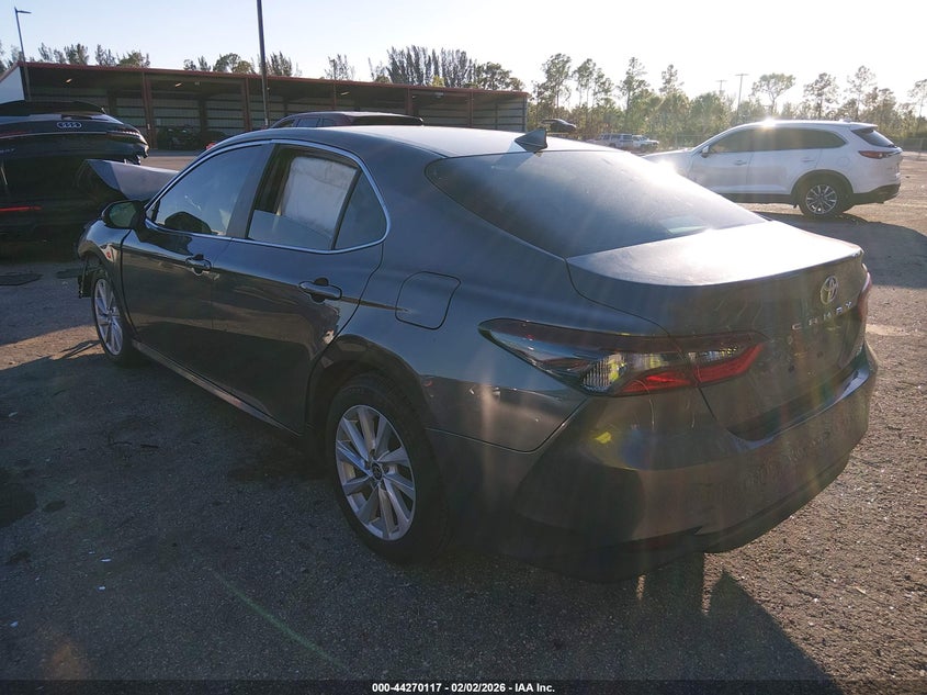 2024 Toyota Camry Le