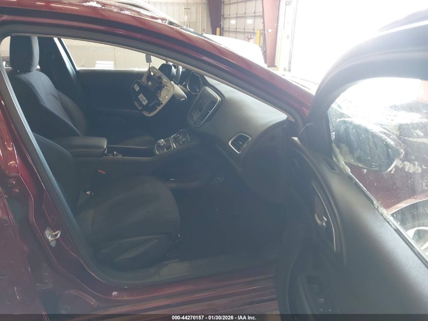 2015 Chrysler 200 Limited