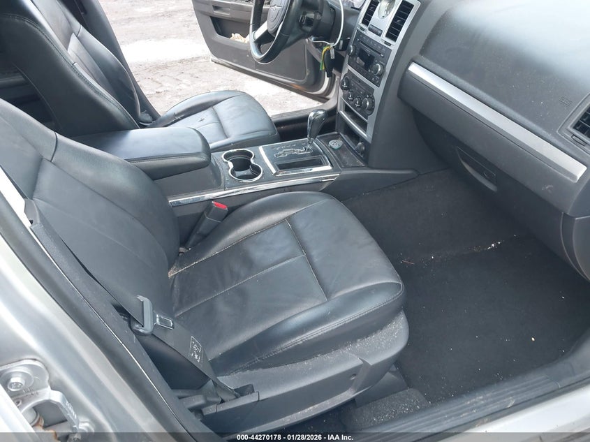 2010 Chrysler 300 Touring/Signature Series/Executive Series