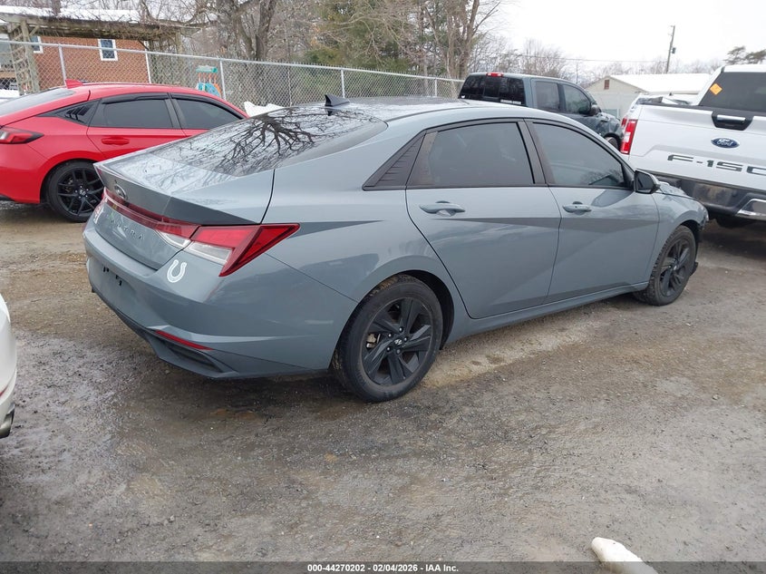 2021 Hyundai Elantra Sel