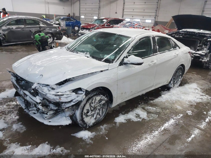 2024 Hyundai Elantra Sel