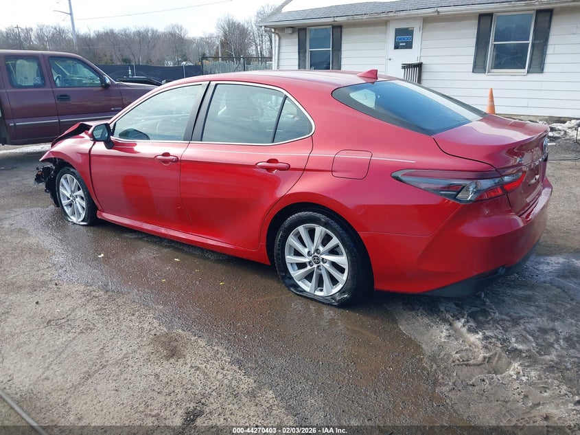 2023 Toyota Camry Le