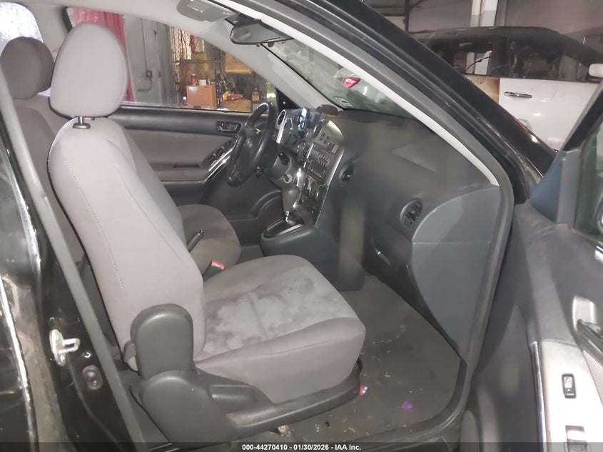 2004 Toyota Matrix Xr