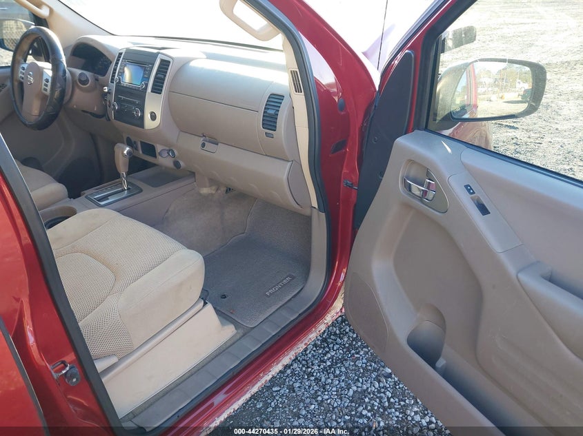 2015 Nissan Frontier Sv