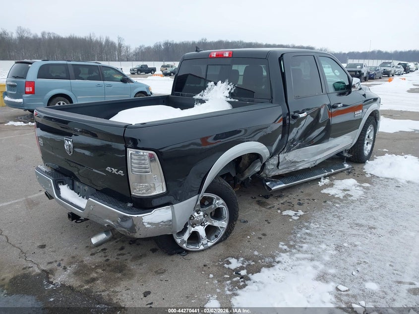 2017 Ram 1500 Laramie 4X4 5'7 Box