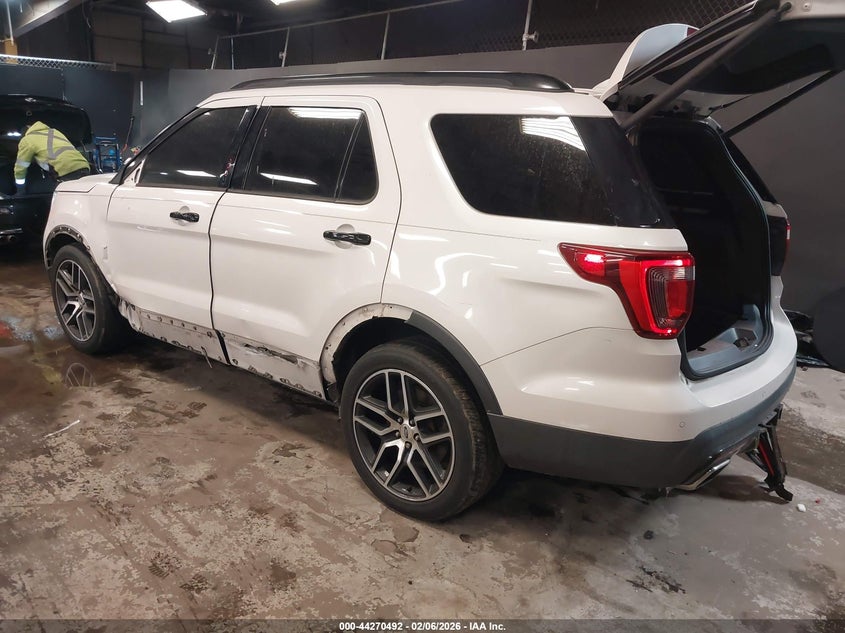 2017 Ford Explorer Sport