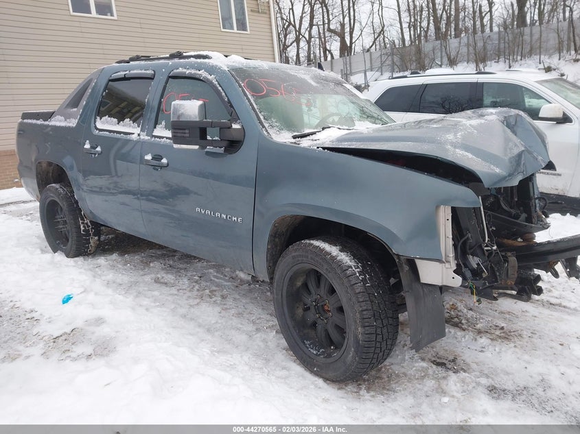 2011 Chevrolet Avalanche 1500 Ls