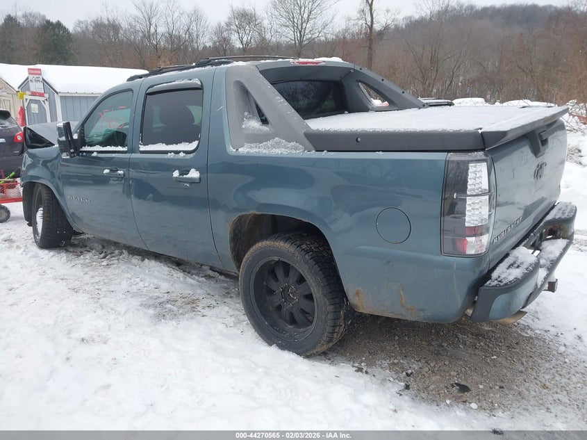 2011 Chevrolet Avalanche 1500 Ls