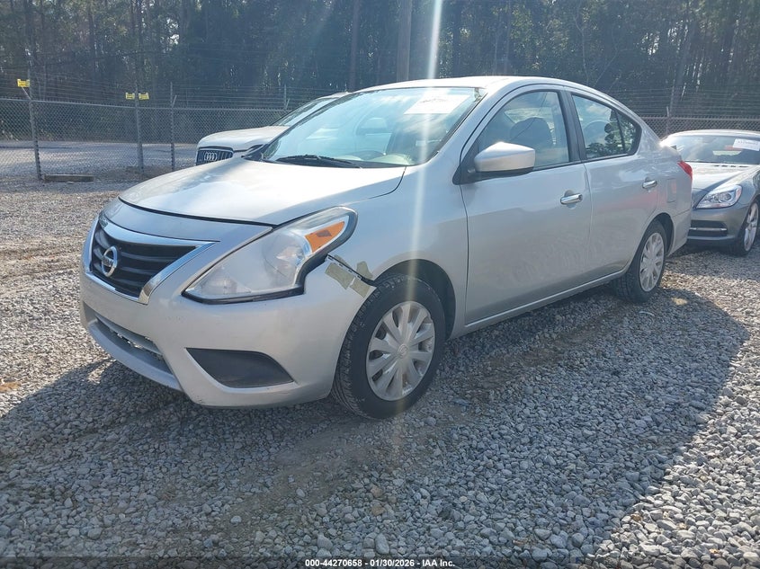 2015 Nissan Versa 1.6 Sv