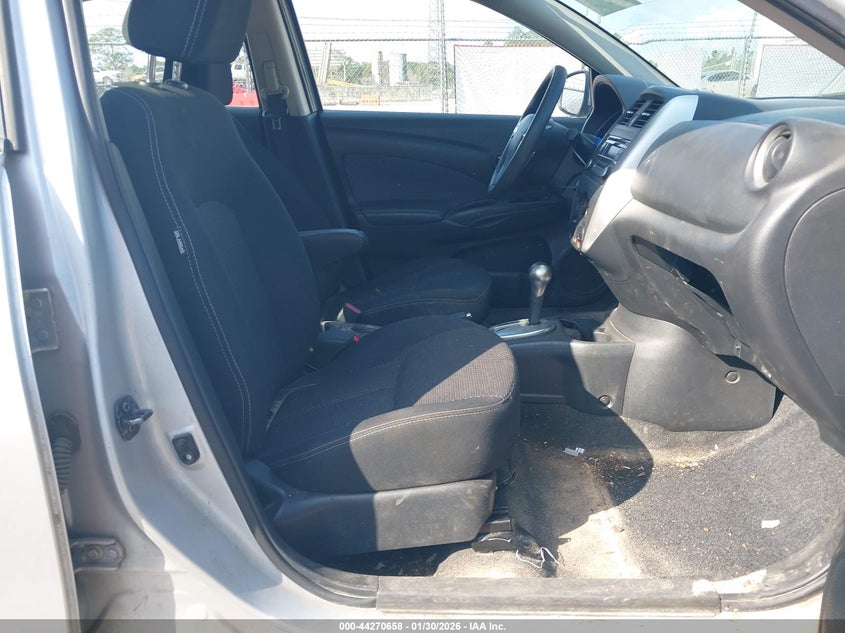 2015 Nissan Versa 1.6 Sv