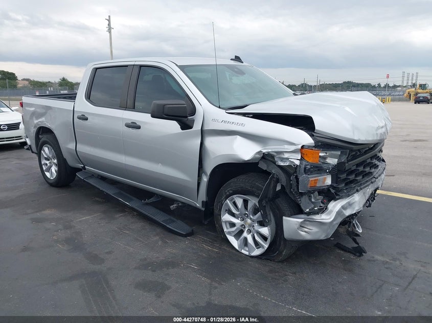 2022 Chevrolet Silverado 1500 2Wd Short Bed Custom