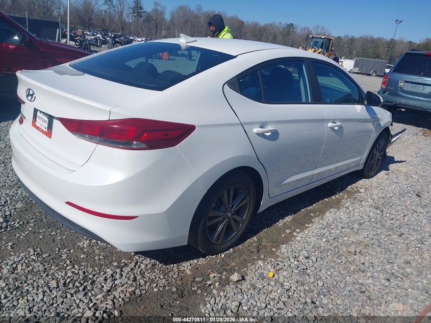 2018 Hyundai Elantra Sel