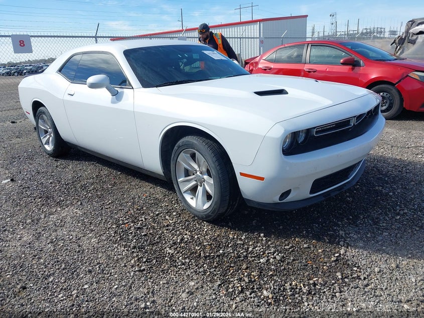 2023 Dodge Challenger Sxt