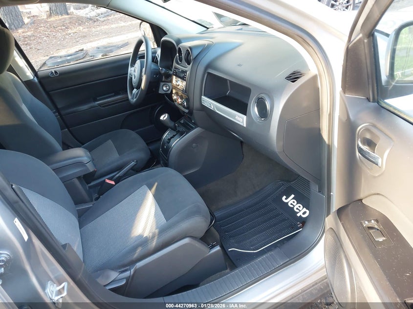 2016 Jeep Compass Sport
