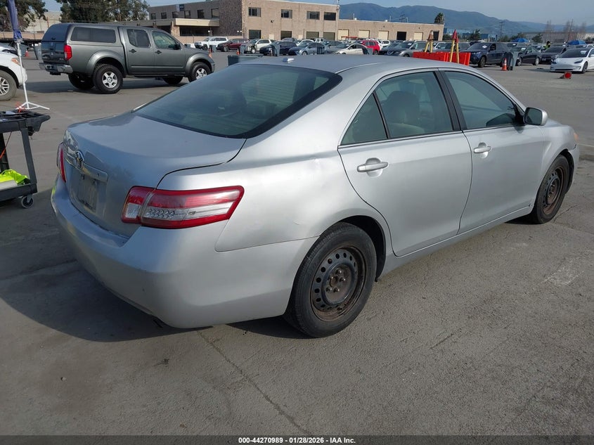 2011 Toyota Camry Le