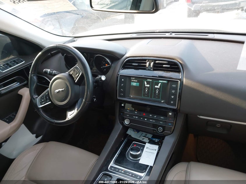 2018 Jaguar F-Pace 25T Prestige