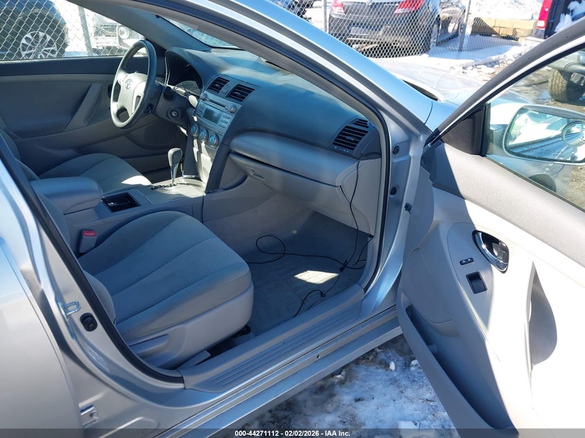 2009 Toyota Camry Le