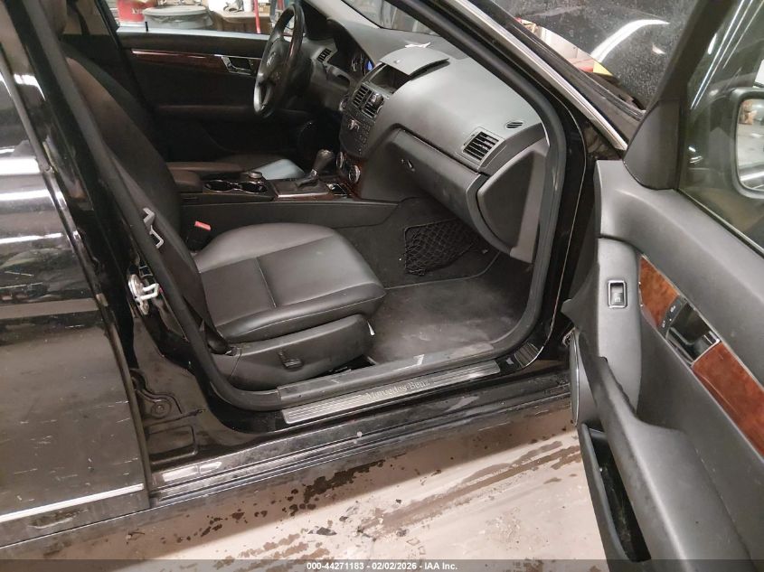 2009 Mercedes-Benz C 300 Luxury 4Matic/Sport 4Matic