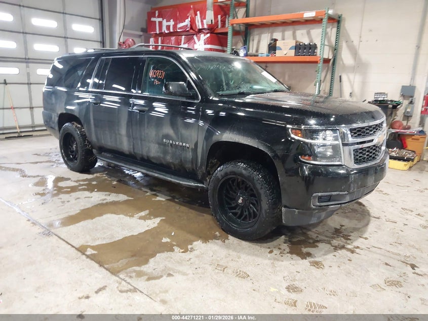 2017 Chevrolet Suburban Lt