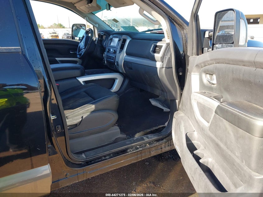 2017 Nissan Titan Xd Pro-4X Diesel