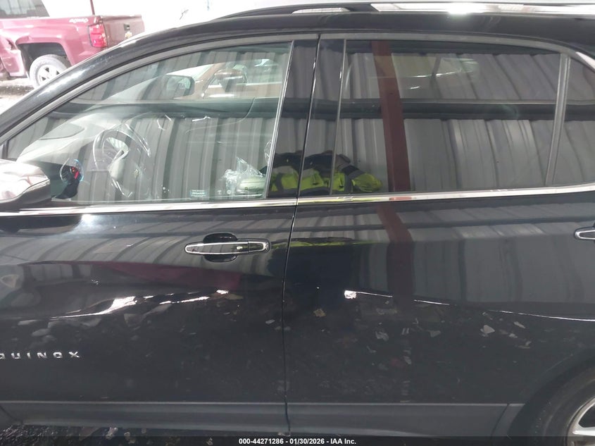 2018 Chevrolet Equinox Premier VIN: 3GNAXXEU2JL389028 Lot: 44271286