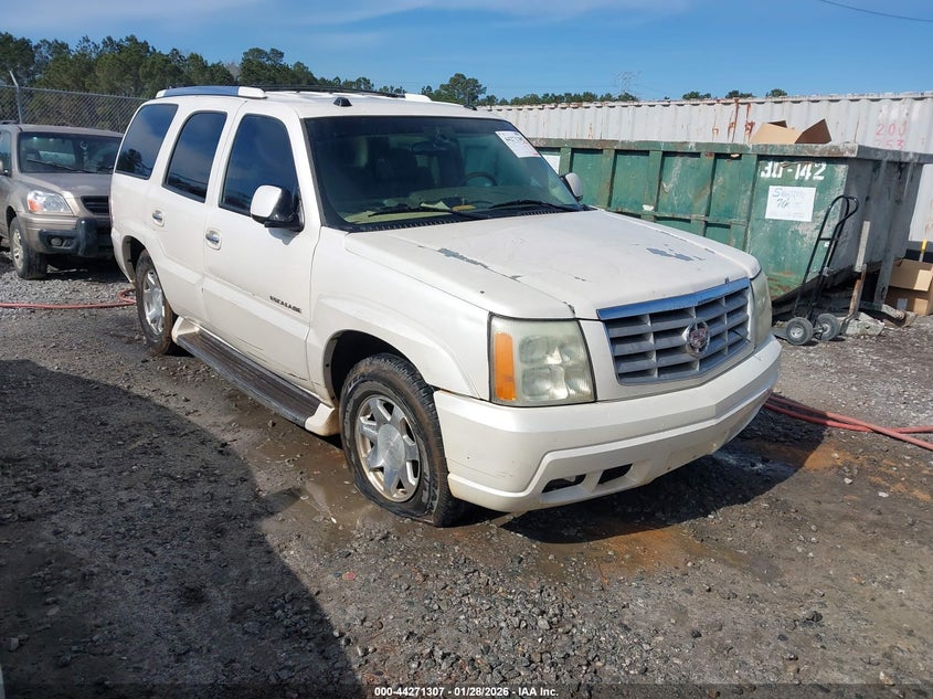2004 Cadillac Escalade Standard
