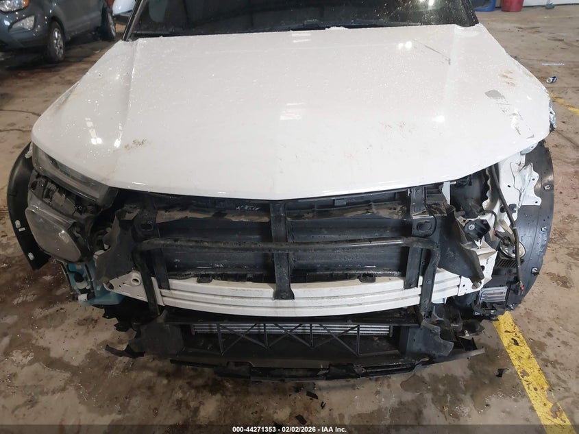 VIN KL79MPSL5NB083834 2022 CHEVROLET TRAILBLAZER FWD LT