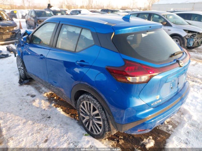 2022 Nissan Kicks Sv Xtronic Cvt