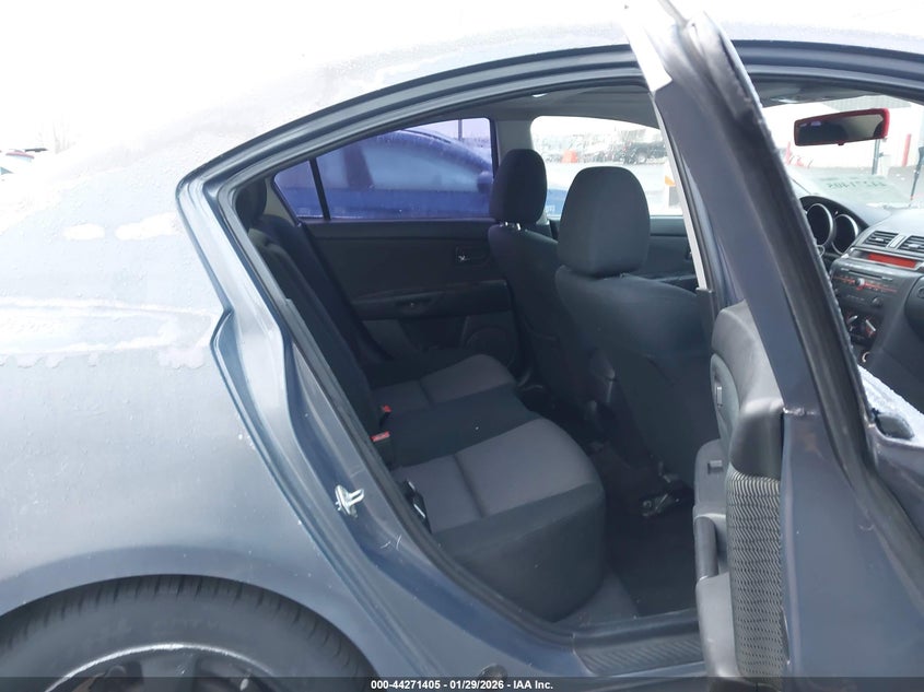 2007 Mazda Mazda3 I VIN: JM1BK32F871765676 Lot: 44271405