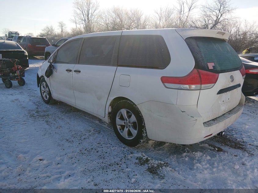 2013 Toyota Sienna L V6 7 Passenger