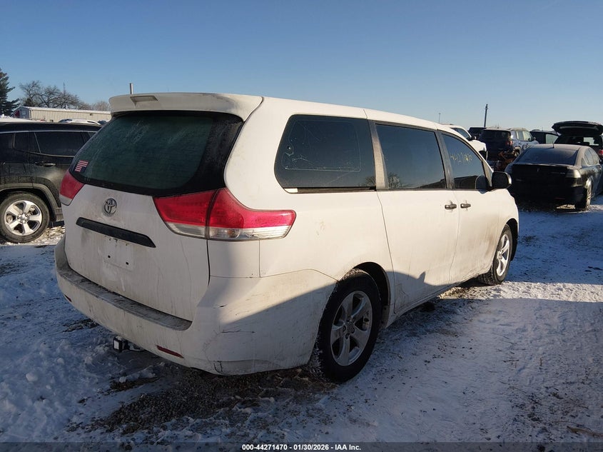 2013 Toyota Sienna L V6 7 Passenger