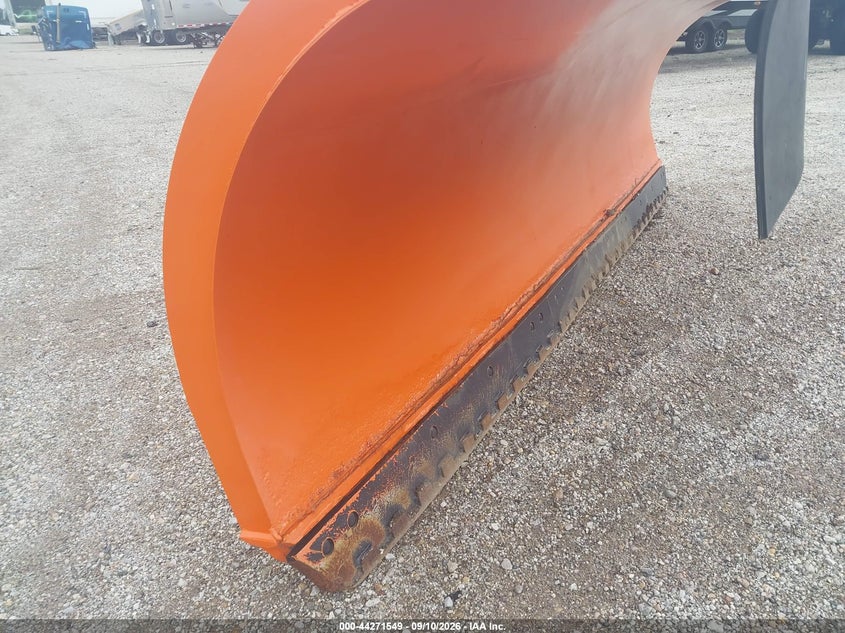 2007 * HENKE SNOW PLOW auction photo 8