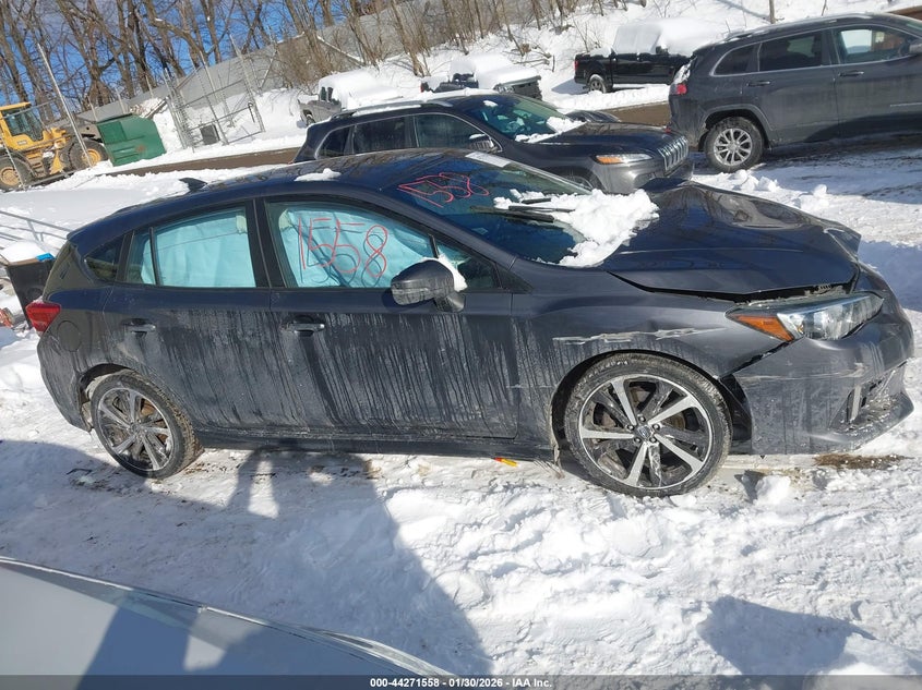 2022 Subaru Impreza Sport 5-Door VIN: 4S3GTAL6XN3703381 Lot: 44271558