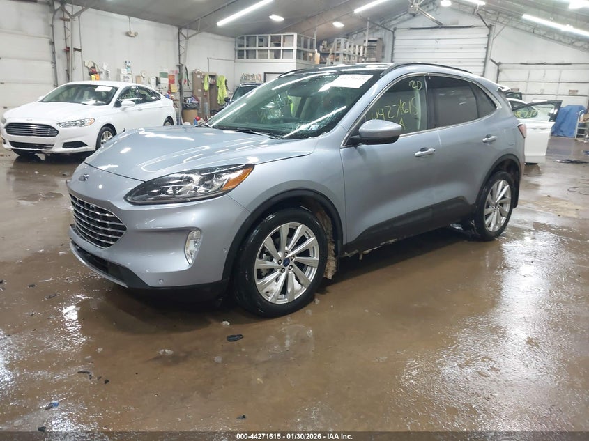 2022 Ford Escape Titanium