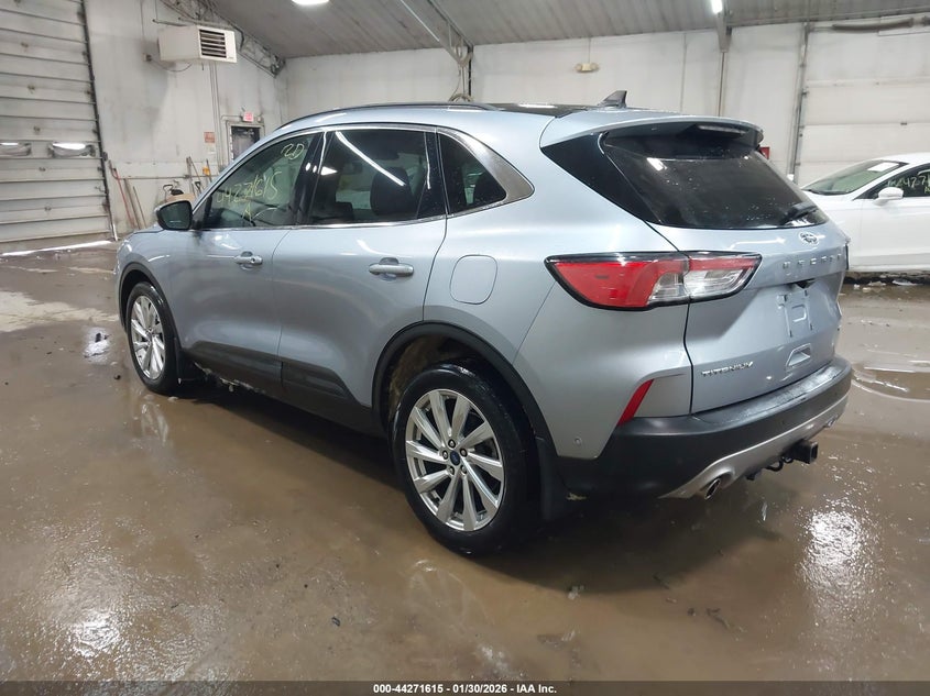 2022 Ford Escape Titanium