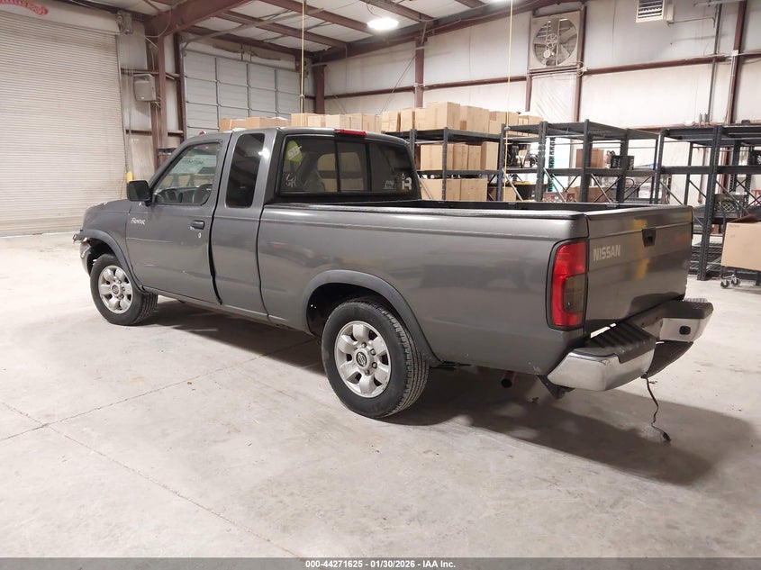 2000 Nissan Frontier Xe