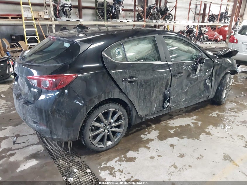 2018 Mazda Mazda3 Grand Touring